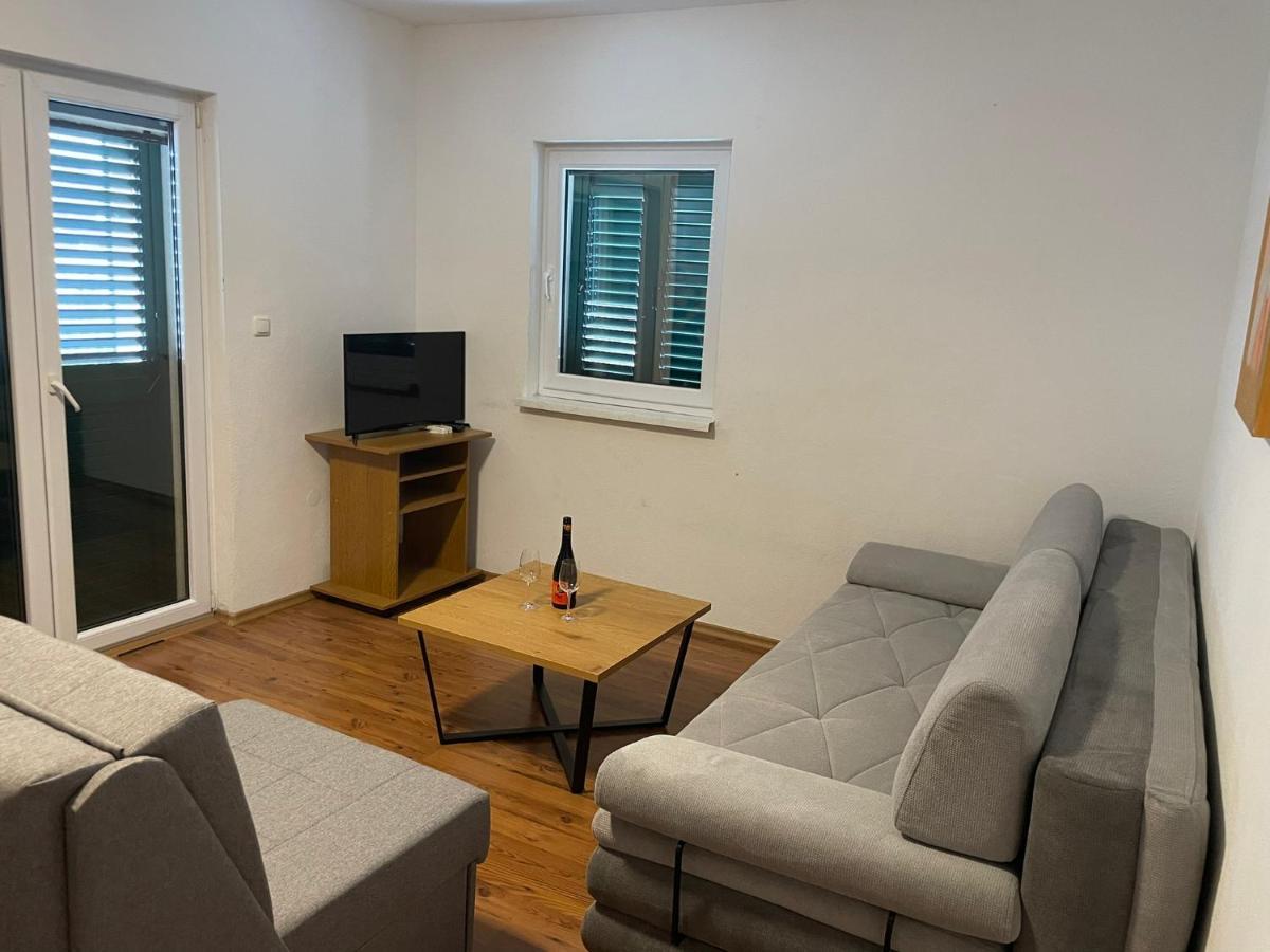 Gavric Apartament *